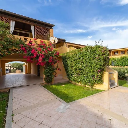 La Casa Di Arly * Olbia