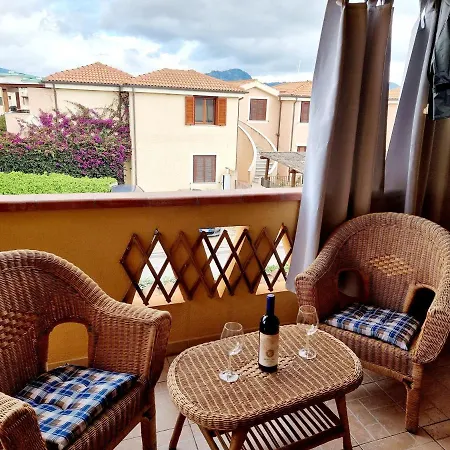 La Casa Di Arly Apartman